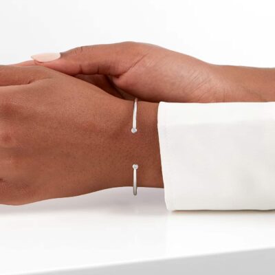 Gossamer Silver 0.15cttw Diamond Bangle