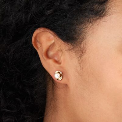 9ct Yellow Gold Fluid Pearl 0.04ct Stud Earrings